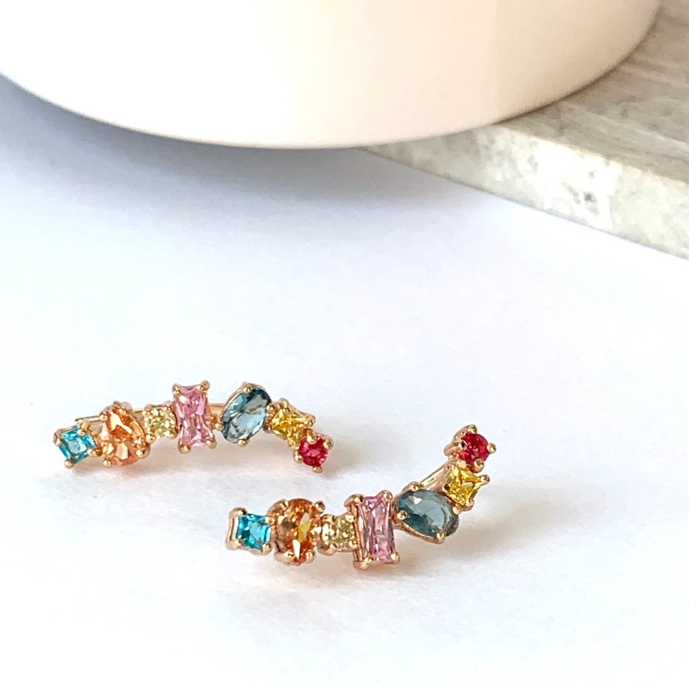 NEW~ Anthropologie Rainbow Stone Crawler Earrings - Picture 12 of 12